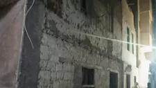 بدون إصابات.. انهيار جزئي لمنزل غير مأهول بالسكان في بني سويف- صور