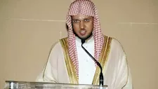خطيب المسجد النبوي يحذر من الدعاء على الأبناء: ترسيخ التوحيد أولى خطوات