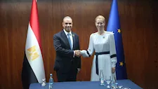 المفوضية الأوروبية تُقر صرف 1.5 مليار يورو من الشريحة الثانية لدعم مصر 