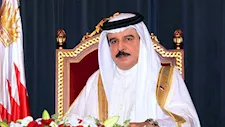 ملك البحرين يبحث مع رئيس الاحتلال الإسرائيلي المستجدات الإقليمية 