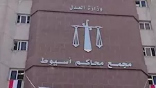 المشدد 7 سنوات لنجار وعامل حولا منزلهما لوكر تجارة مخدرات بأسيوط