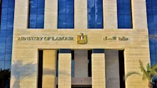 التقديم متاح.. أكثر من 3 آلاف فرصة عمل في 56 شركة بـ9 محافظات