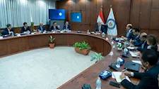 مصر والصين تسرعان تنفيذ مشروعات استراتيجية بالبتروكيماويات