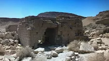 قلاع ونقوش ومعبد روماني.. جولة داخل درب "عين أمور" المنسي بالوادي الجديد (صور)