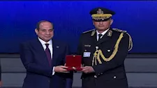 كرمه الرئيس السيسي وعمل بالأمن العام.. من هو اللواء أشرف عبد الموجود مدير أمن الفيوم؟