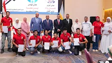 وزير العمل يسلم عقودًا للشباب وذوي الهمم ويكرم خريجي التدريب بالإسكندرية