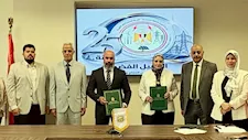 "نقل الكهرباء" توقع عقد إنشاء محطة "كيمت السخنة" بجهد 220 كيلوفولت