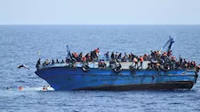 بعد اقتحام حدود سبتة.. إسبانيا والمغرب تتفقان على ترحيل المهاجرين غير الشرعيين 