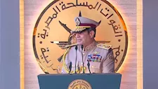 "اسمحولي قبل ما نبدأ".. السيسي يوجه بأداء "سلام الشهيد" في افتتاح الأوكتاجون