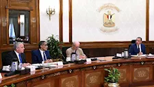  رئيس الوزراء يتابع تسوية مديونيات المؤسسات الصحفية القومية ويوجه بخطط للاستدامة المالية  