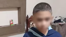 عذّبته حتى فقد النطق.. تفاصيل الحكم على زوجة أب احتجزت طفلًا في الفيوم