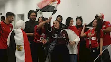 بالصور.. توافد جماهيري كبير بالمونوريل قبل مباراة مصر والأرجنتين