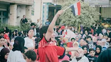 . الأطفال يخطفون الأنظار في بورسعيد لمشاهدة مباراة مصر والأرجنتين -صور 