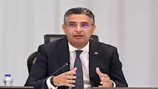 بعد غضب المتابعين.. وزير التموين يعدّل منشوره بشأن مباراة مصر والأرجنتين