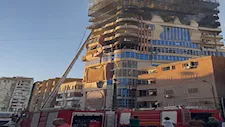 محافظ سوهاج يعلن السيطرة على حريق برج معهد الاتصالات