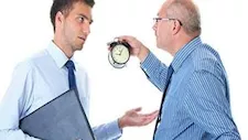 لماذا يتأخر بعض الأشخاص عن مواعيدهم دائما؟