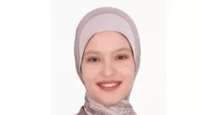 "كنت بذاكر في الطريق".. حكاية فاطمة الأولى على الدبلومات الفنية بالوادي الجديد