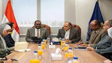 رئيس هيئة الدواء يبحث مع نظيره السوداني تعزيز التعاون وتبادل الخبرات