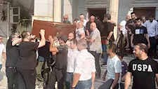 بالصور| تشييع جنازة والدة المخرج عثمان أبو لبن من مسجد نصر الإسلام