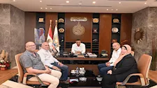 محافظ جنوب سيناء يكرم رئيس جهاز تعمير سيناء ومدن القناة -صور