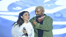 أحمد سعد لـ"مصراوي" مازحا: عملت أغنية لبنتي جودي عشان تقع ربنا كرمها ونجحت