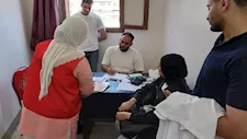 صور.. قافلة طبية وفحصوات مجانية من قصر العيني لسكان مدينة منوف