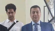 الفنان أحمد مجدى يغادر نيابة قصر النيل بعد الاستماع لأقواله في اتهامه لشخصين باقتحام مكتبه