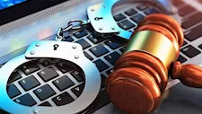 لو تعرضت لابتزاز أو اختراق؟.. تعرف على خطوات الإبلاغ عن جرائم الإنترنت
