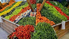 أسعار الخضروات والفاكهة في سوق العبور اليوم.. انخفاض البطاطس