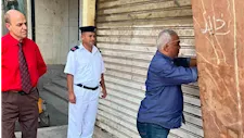 غلق 28 محلًا مخالفًا.. حملات مكثفة على 3 أحياء في القاهرة