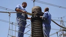 15 دقيقة يوميًا.. سر قطع الكهرباء عن مدينة دهب لمدة أسبوع