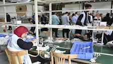 75% من العاملين ذوي همم.. مصنع ببورسعيد يحوّل التمكين إلى واقع (صور)