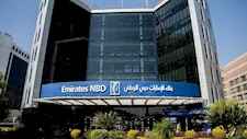 بنك الإمارات دبي الوطني يستحوذ على أعمال الخدمات المصرفية للأفراد لبنك HSBC مصر