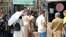 العظمى 41 والسياح في النيل.. استمرار موجة الطقس الحار في أسوان -فيديو وصور