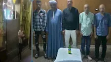 طفل يشتري زجاجة خمور لكن الفيديو أخفى مفاجأة أكبر.. ماذا حدث بالأقصر؟
