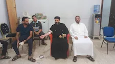 "إيد واحدة للخير".. مسلمون وأقباط يتسابقون للتبرع بالدم في كفر الشيخ - صور