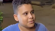 15 لغة في عام واحد.. طفل الأقصر: الصينية كانت الأصعب والرومانية تعلمتها لمحادثة سائح