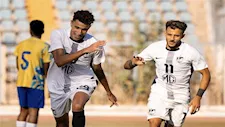 رد فعل حماسي من الجهاز الفني للإسماعيلي بعد تسجيل هدف في مرمى مسار بدوري