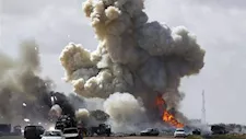 انفجار داخل مخزن للأسلحة في مدينة مصراتة الليبية 