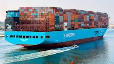 تعمل بالميثانول الأخضر.. عبور BANGKOK MAERSK قناة السويس لأول مرة