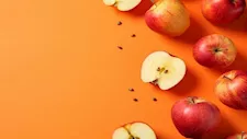 ماذا يحدث لجهازك الهضمي وأسنانك عند تناول التفاح يوميا؟ 