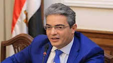 نقيب الإعلاميين: شريف عامر يمارس المهنة بالمخالفة للقانون دون تصريح