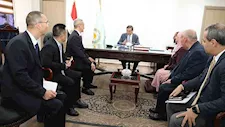 وزير الزراعة يبحث مع وفد صيني توطين صناعة المبيدات ونقل التكنولوجيا