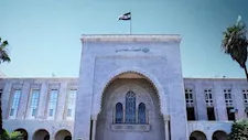 القضاء السوري يحكم على مفتي نظام الأسد بالمؤبد مدى الحياة