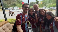 روجينا وأشرف زكي وأحمد زاهر في مدرجات طرابزون لتشجيع محمد صلاح 