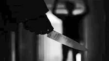 أمام زملائه.. فتاة تعتدي على والدها بسلاح أبيض داخل مقر عمله بالمنيا
