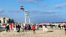 أمواج عاتية وتحذيرات عاجلة.. منع نزول البحر بشواطئ غرب الإسكندرية -صور