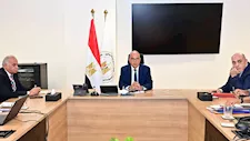 وزير الري يوجه بتعميم التراخيص الإلكترونية للآبار الجوفية وتشغيلها بالطاقة الشمسية