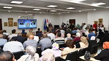 محافظ أسوان يطلق مبادرة "مدرستي مستقبلي" لتوجيه طلاب الإعدادية لنشاطات سوق العمل