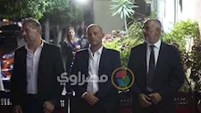 الصور الأولى من عزاء والدة المخرج عثمان أبو لبن